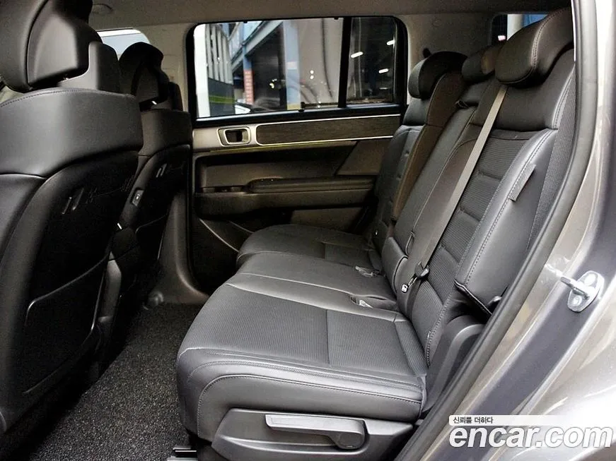 Hyundai Santafe 2025 из KR, фото 6