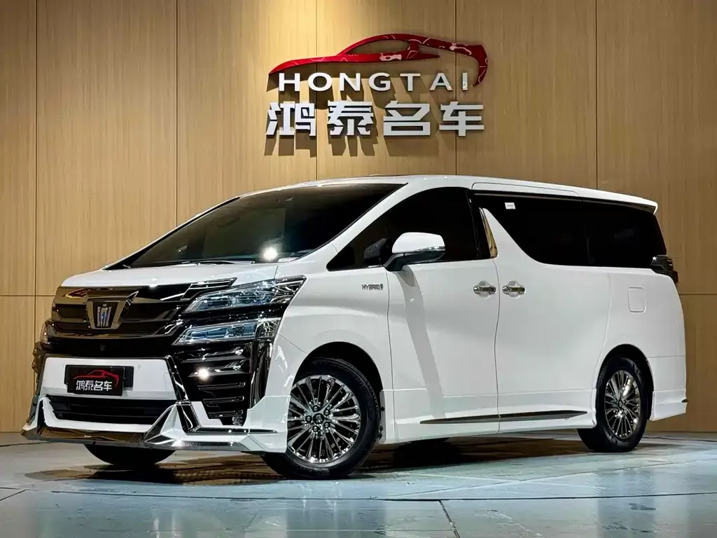 Toyota Vellfire 2022 из CN, фото 1