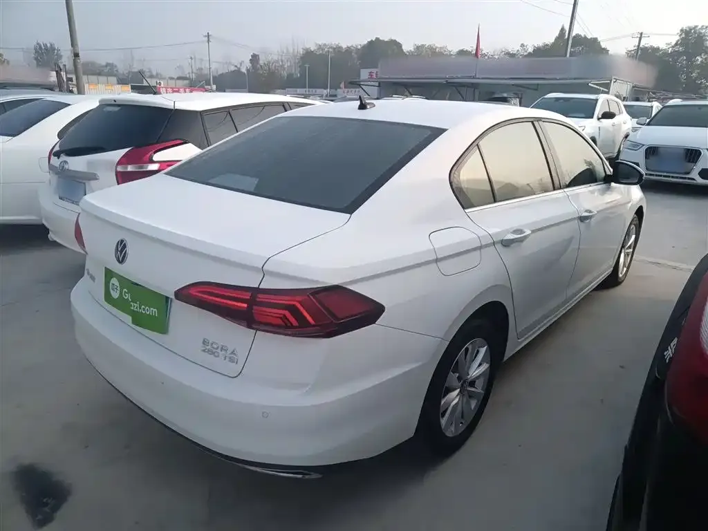 Volkswagen Bora 2022 из CN, фото 7