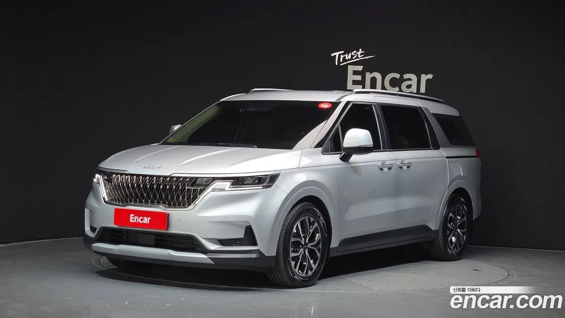 Kia Carnival 2023 из KR, фото 1