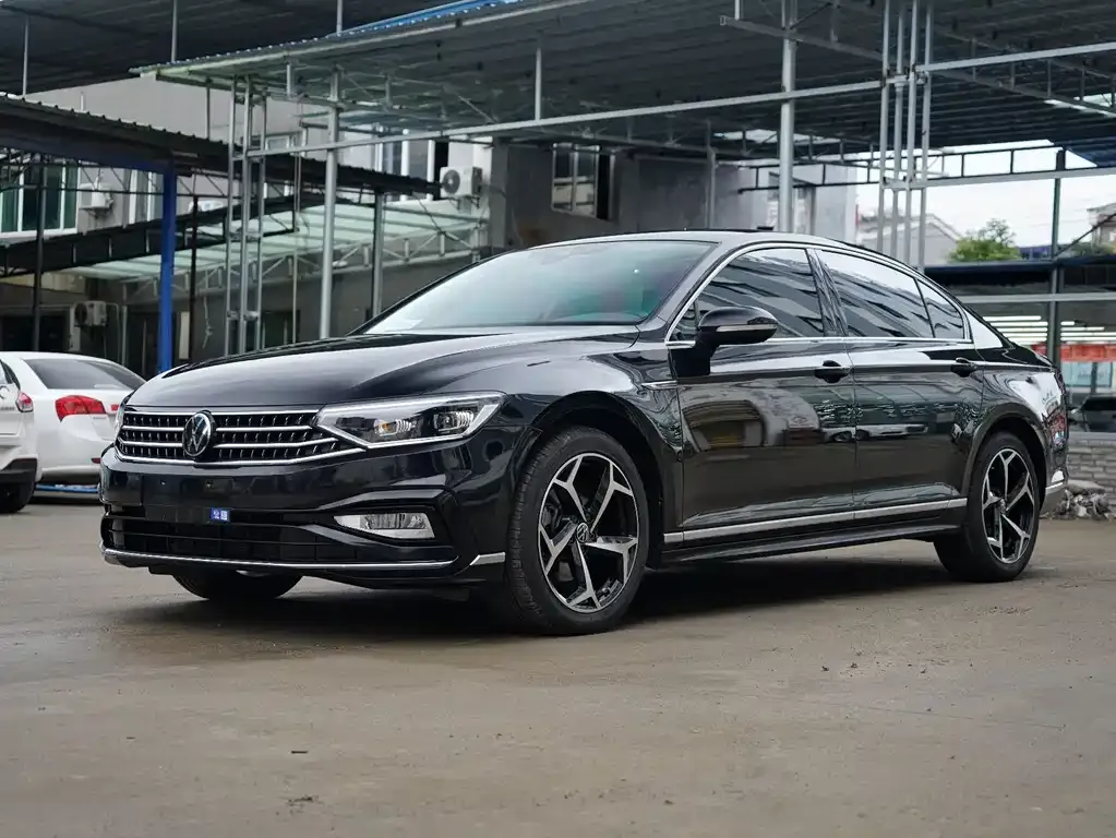 Volkswagen Magotan 2025 из CN, фото 1
