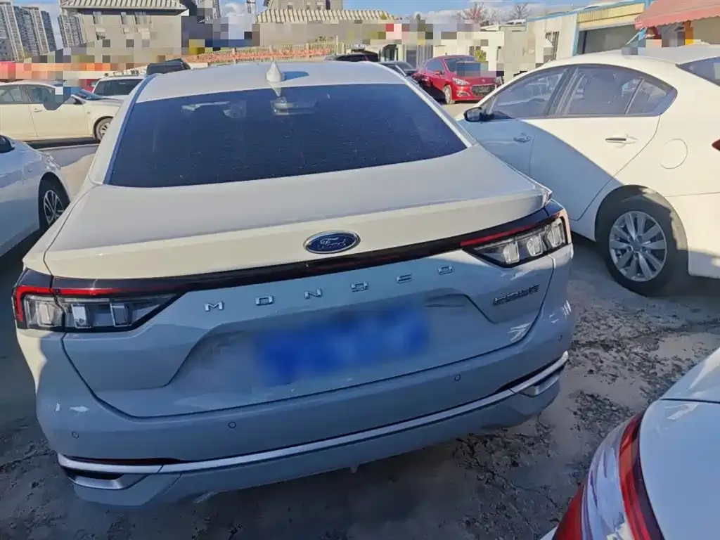 Ford Mondeo 2023 из CN, фото 9