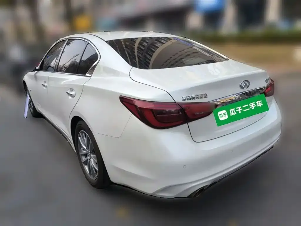 Infiniti Q50L 2023 из CN, фото 5