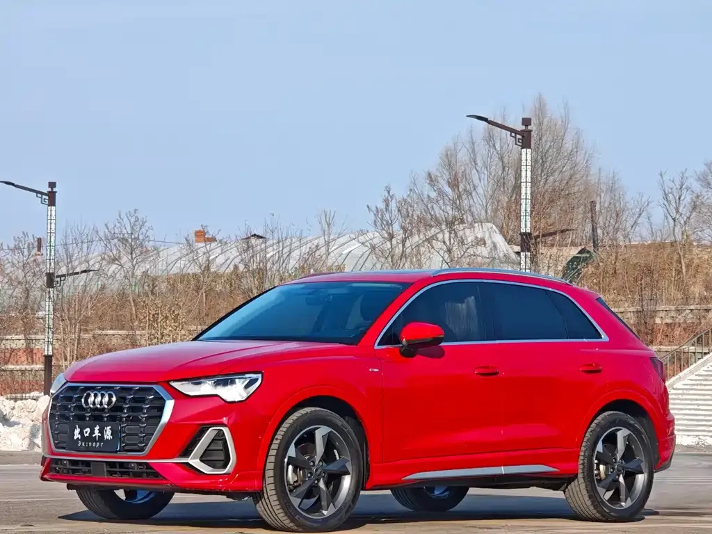 Audi Q3 2022 из CN, фото 1