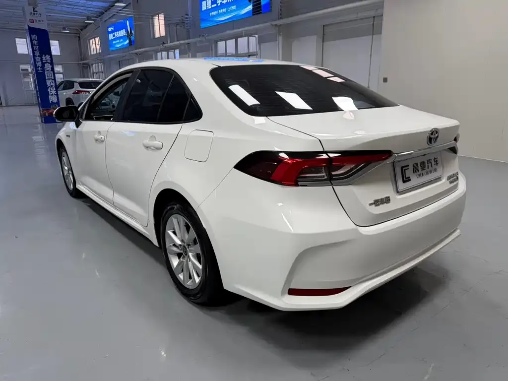 Toyota Corolla 2024 из CN, фото 5