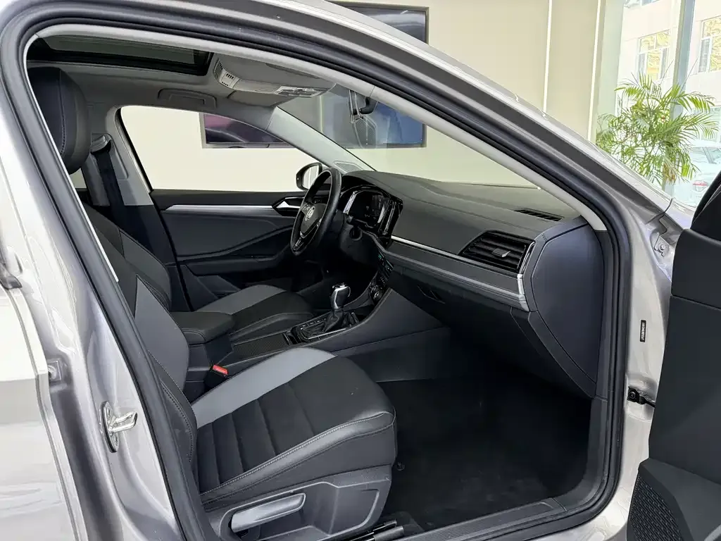 Volkswagen Sagitar 2022 из CN, фото 3