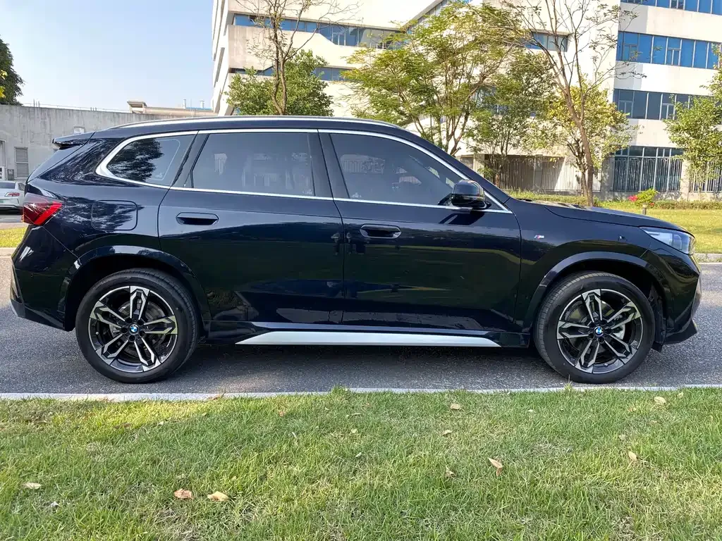 BMW X1 2024 из CN, фото 9