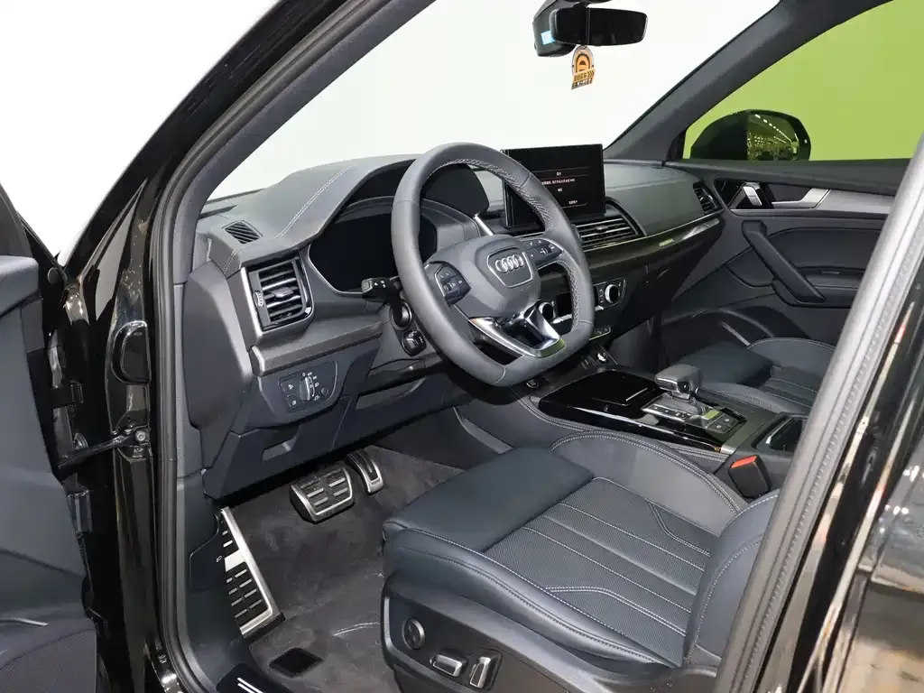 Audi Q5L 2025 из CN, фото 8