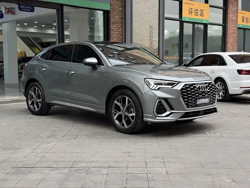 Audi Q3 Sportback 2021 из CN, фото 3