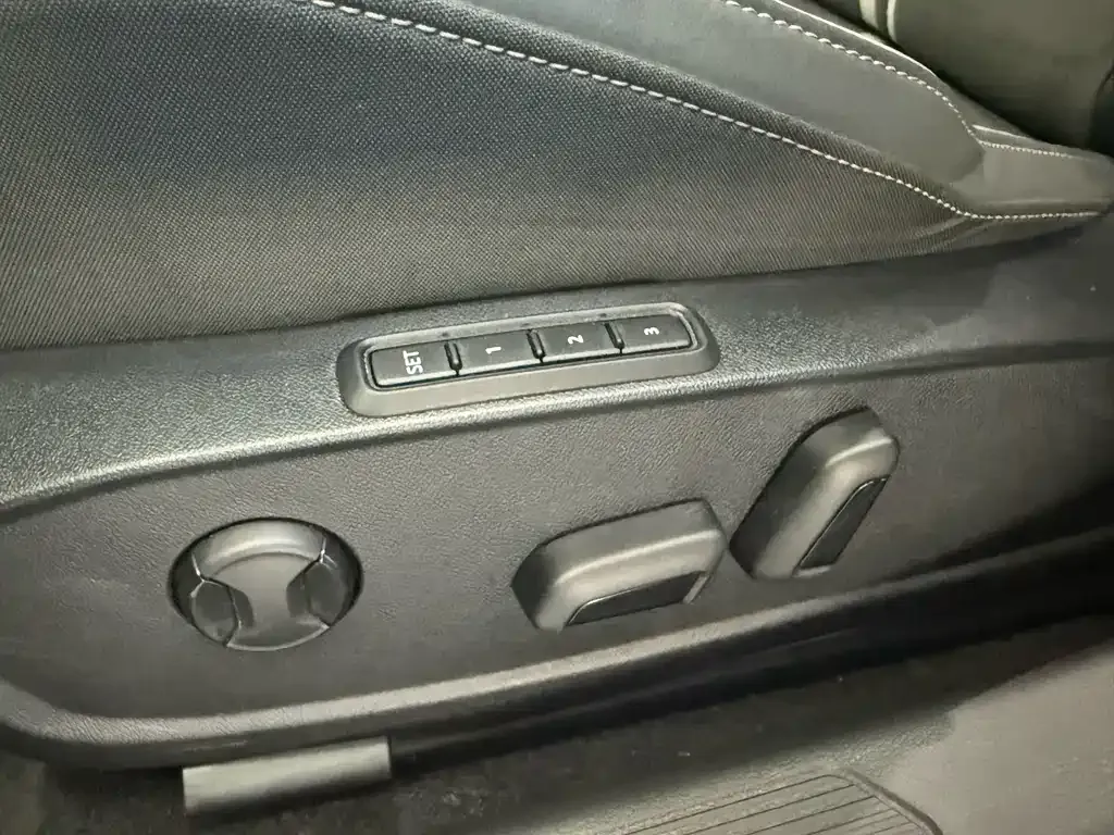 Volkswagen Golf 2021 из CN, фото 8