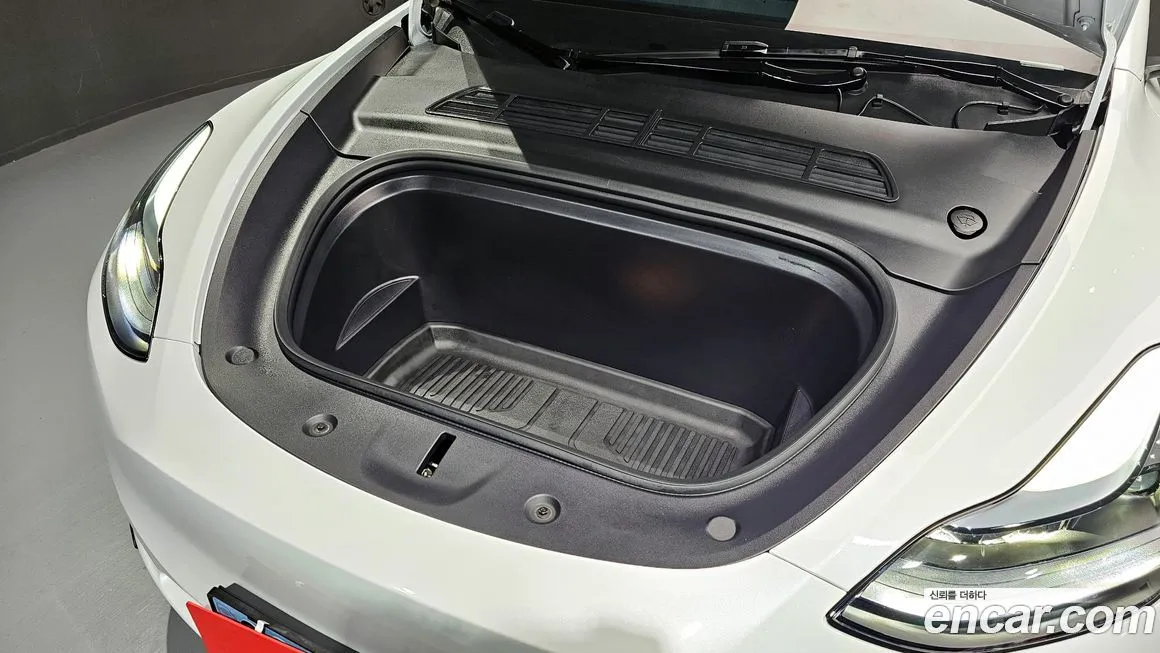 [object Object] Model Y 2024 из KR, фото 6