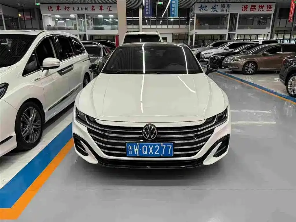 Volkswagen CC 2022 из CN, фото 1