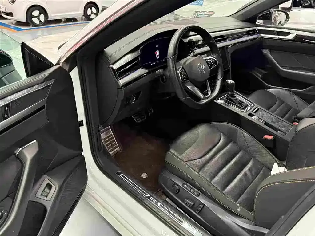 Volkswagen CC 2022 из CN, фото 5