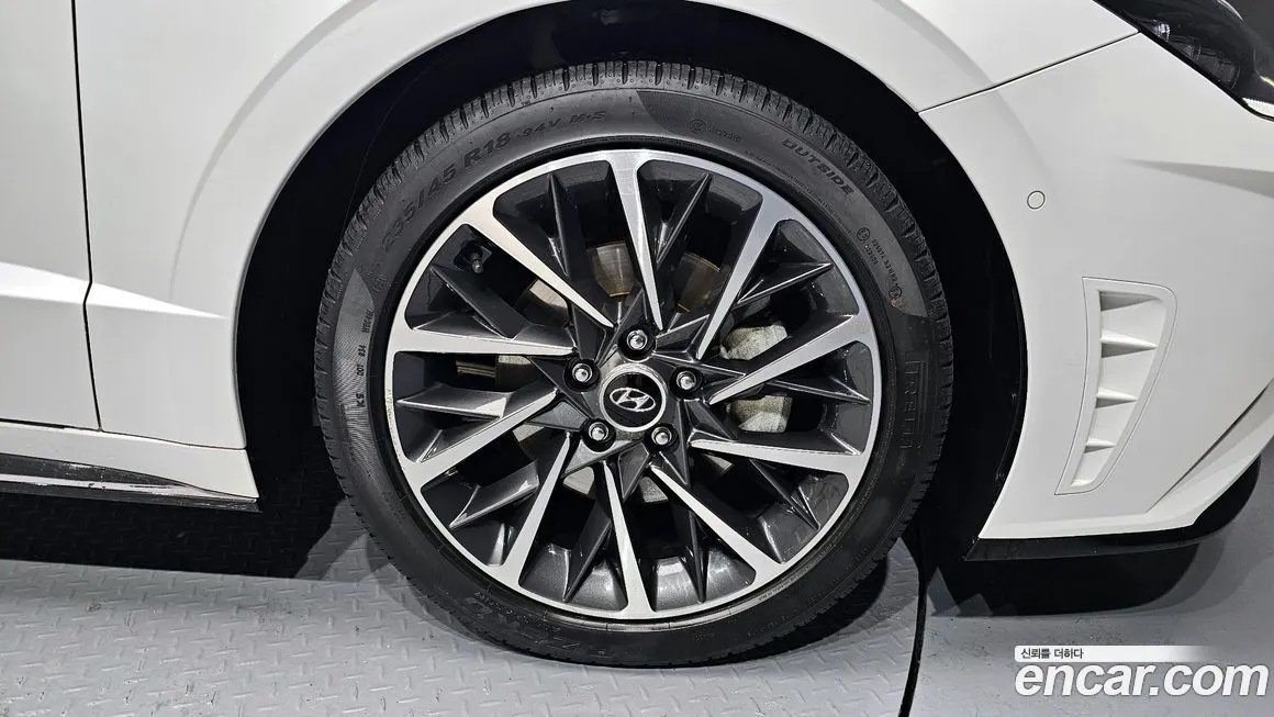 Hyundai Sonata 2022 из KR, фото 2