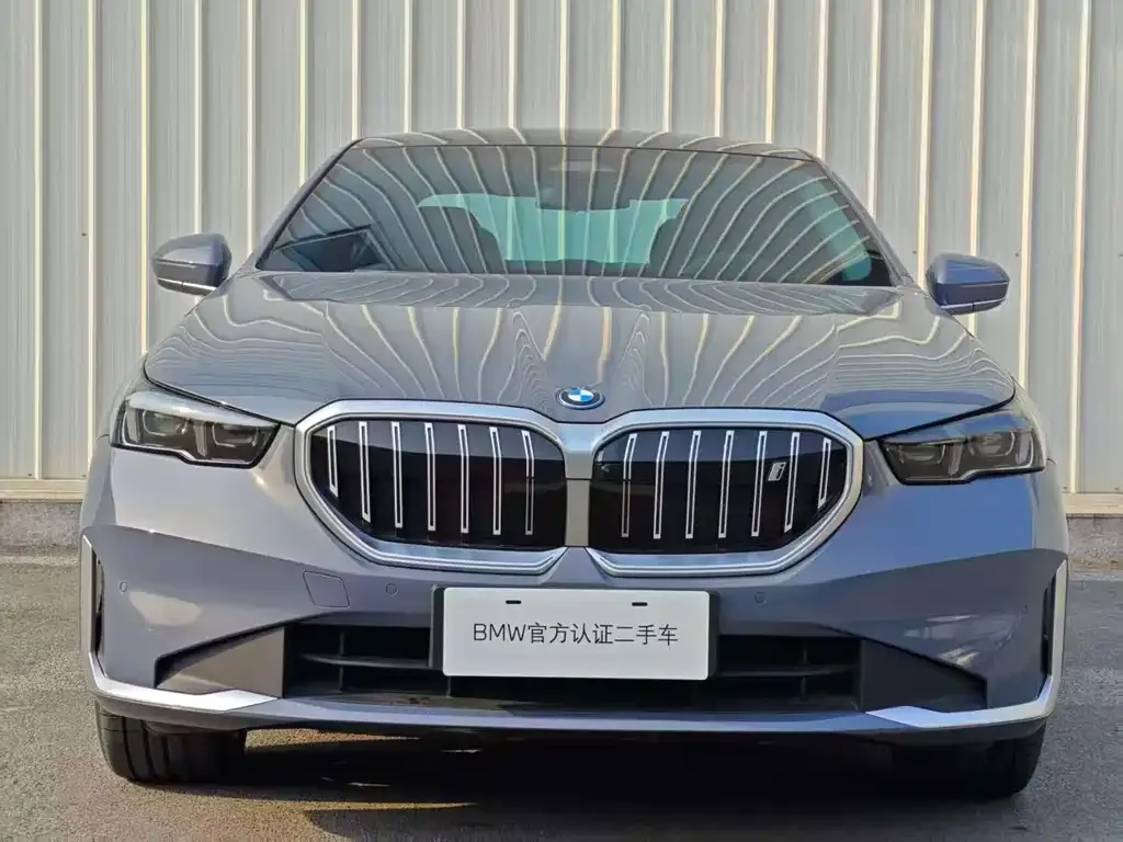 BMW i5 2025 из CN, фото 9