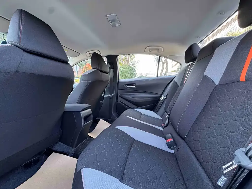 Toyota Corolla 2024 из CN, фото 8