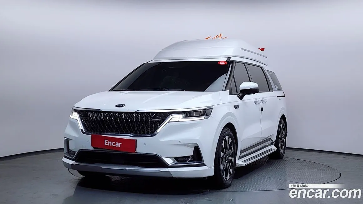 Kia Carnival — фото 1