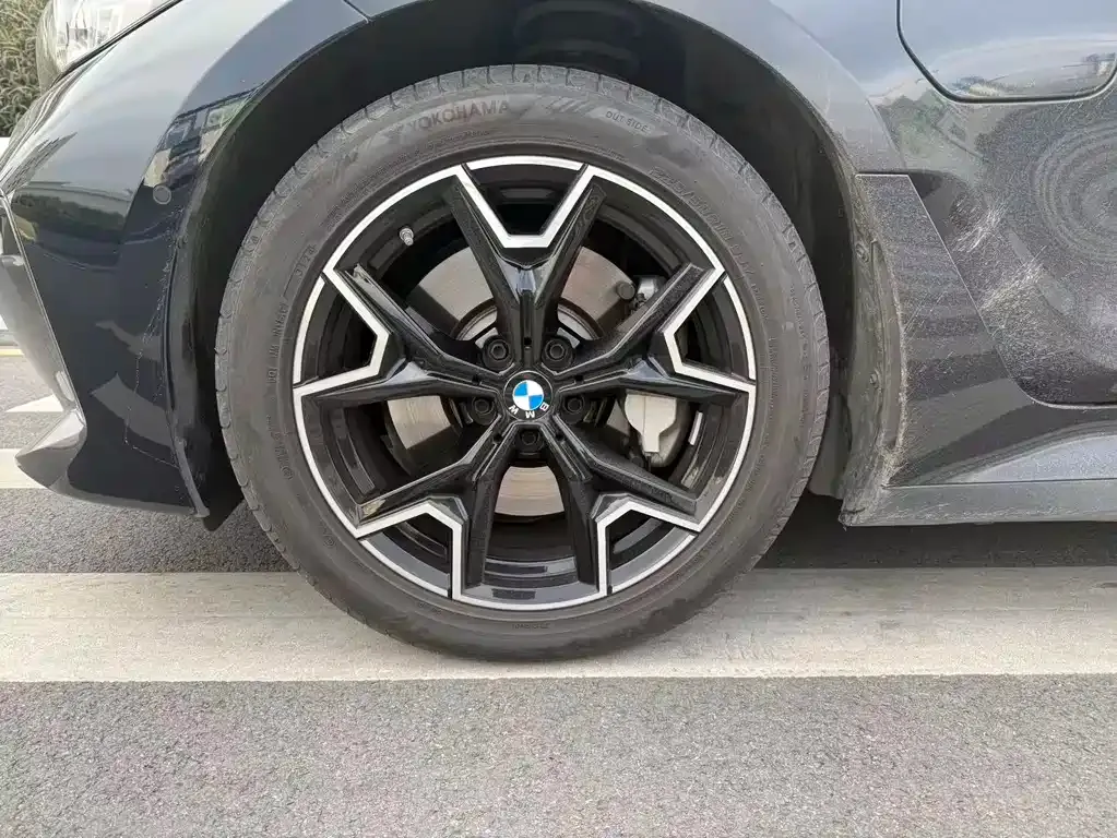 BMW i3 — фото 7