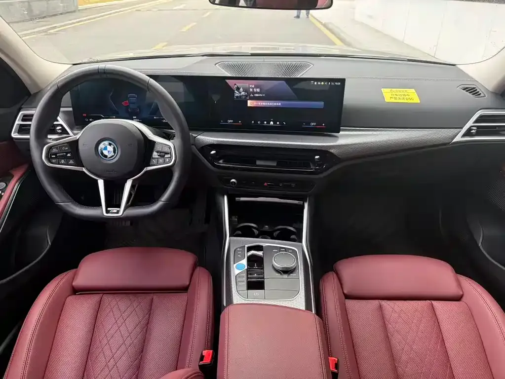 BMW i3 — фото 9