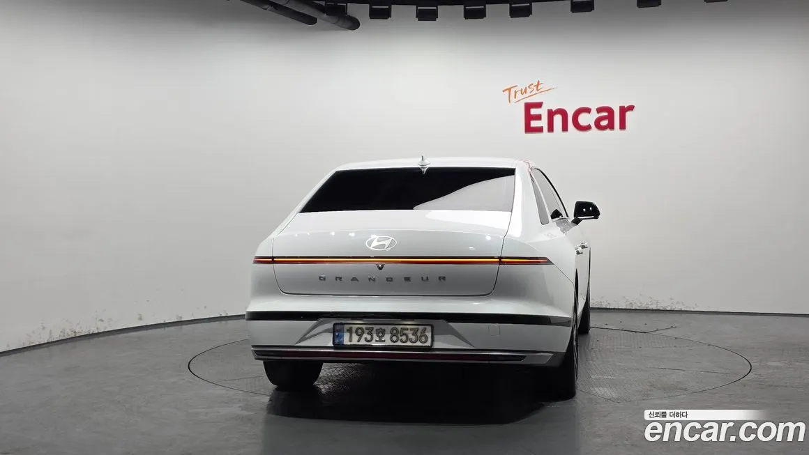 Hyundai Grandeur 2023 из KR, фото 5