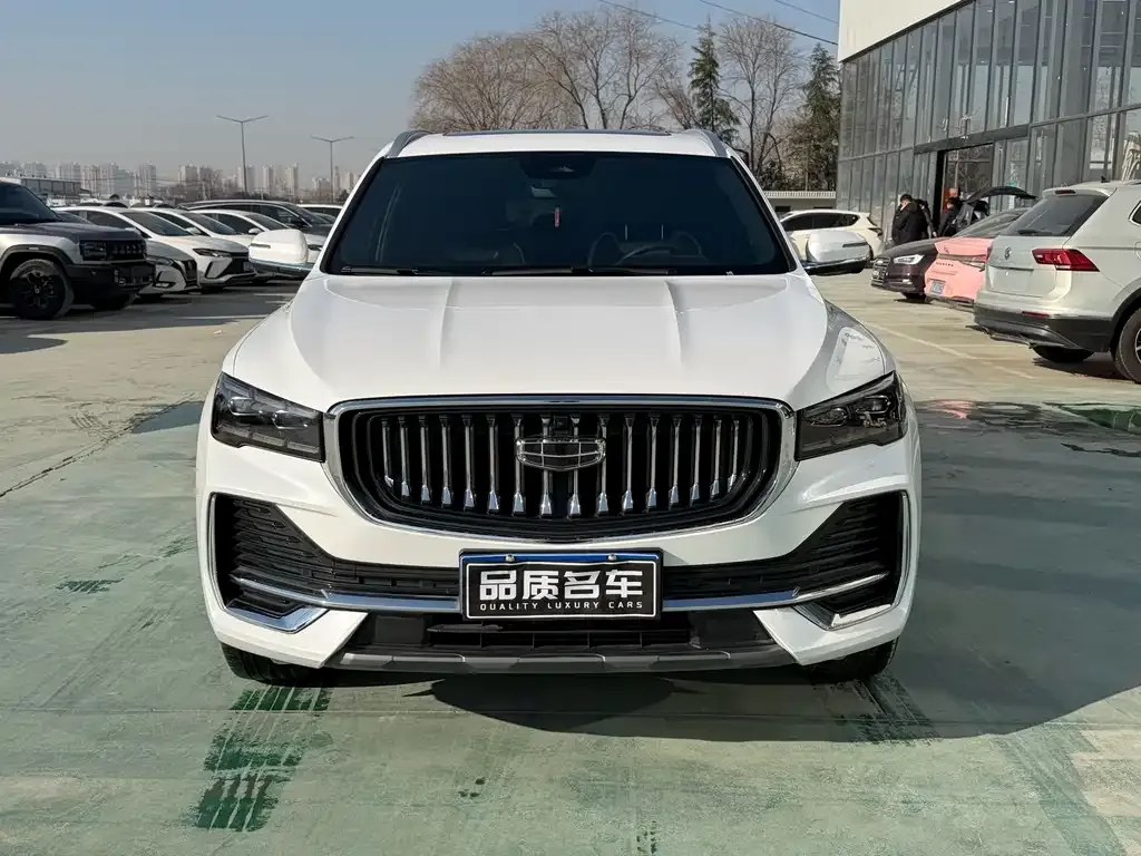 Geely Xingyue L — фото 8