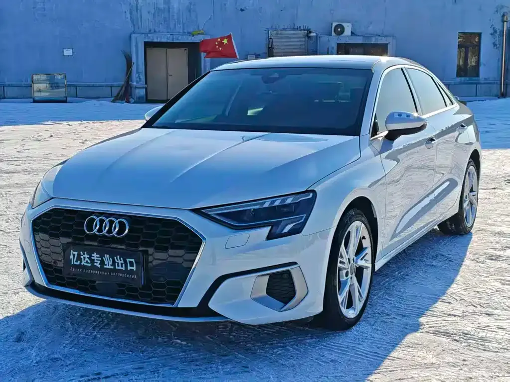 Audi A3 2021 из CN, фото 1