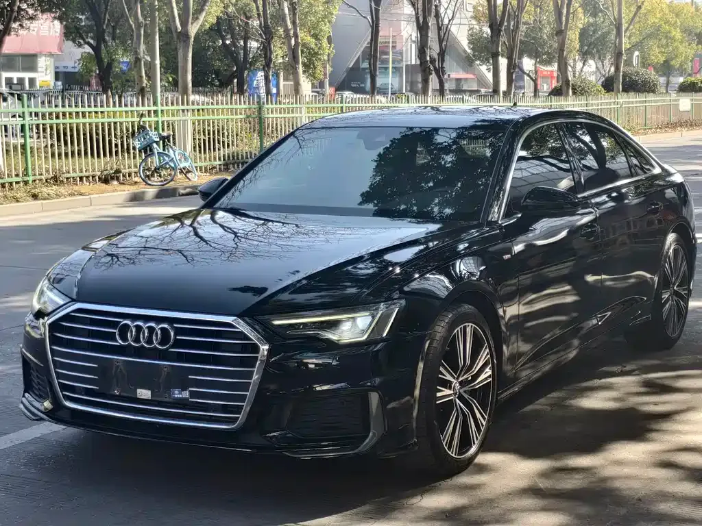 Audi A6L 2021 из CN, фото 1