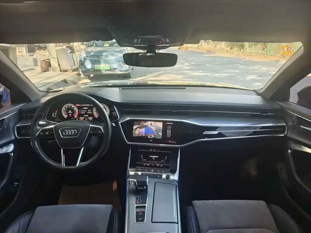 Audi A6L 2021 из CN, фото 2