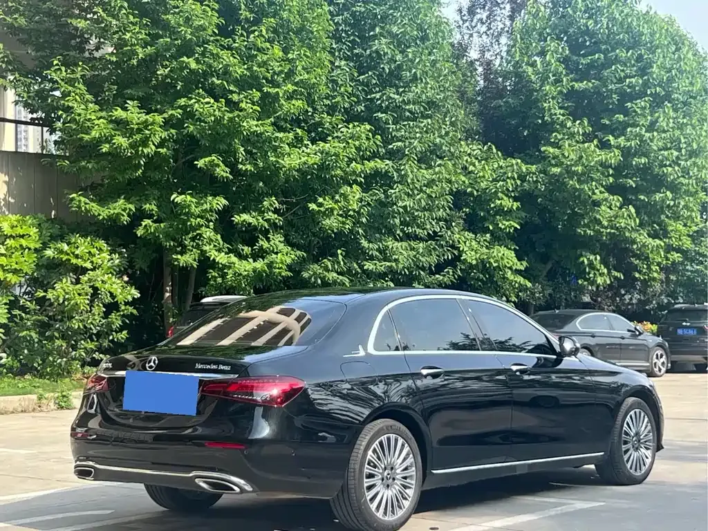 Mercedes-Benz E-Class 2021 из CN, фото 7