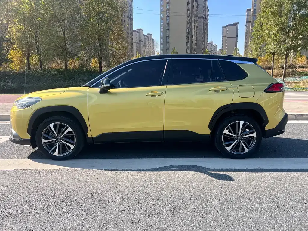 Toyota Frontlander 2022 из CN, фото 2