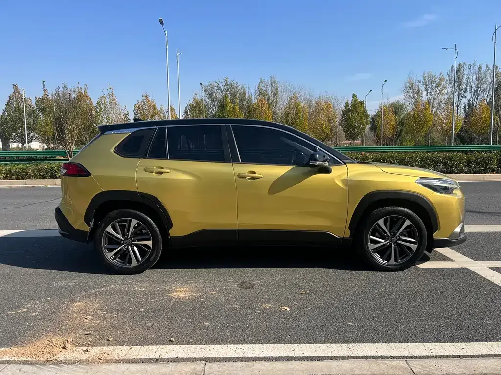 Toyota Frontlander 2022 из CN, фото 6