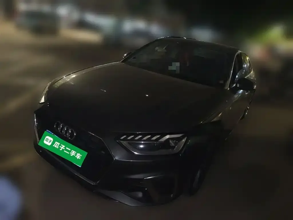 Audi A4L 2021 из CN, фото 7