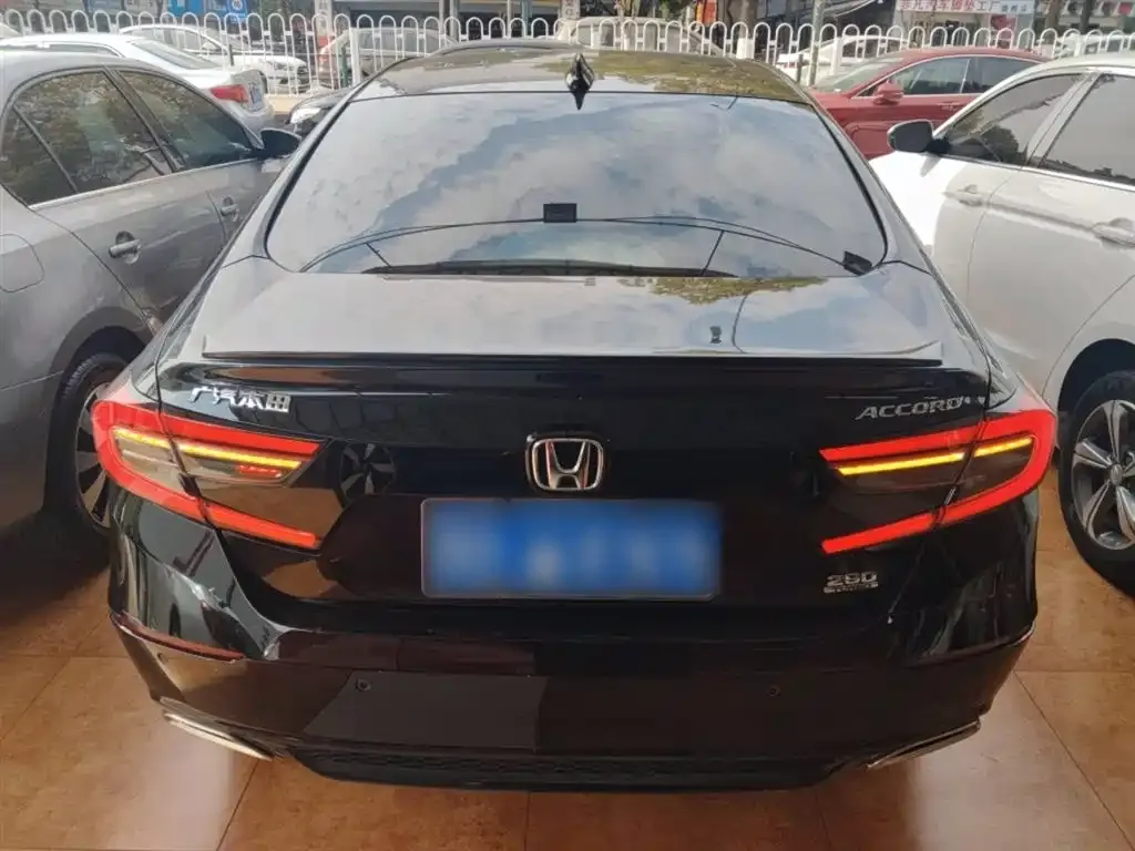 Honda Accord 2022 из CN, фото 6
