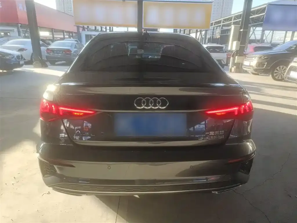 Audi A3 2024 из CN, фото 2