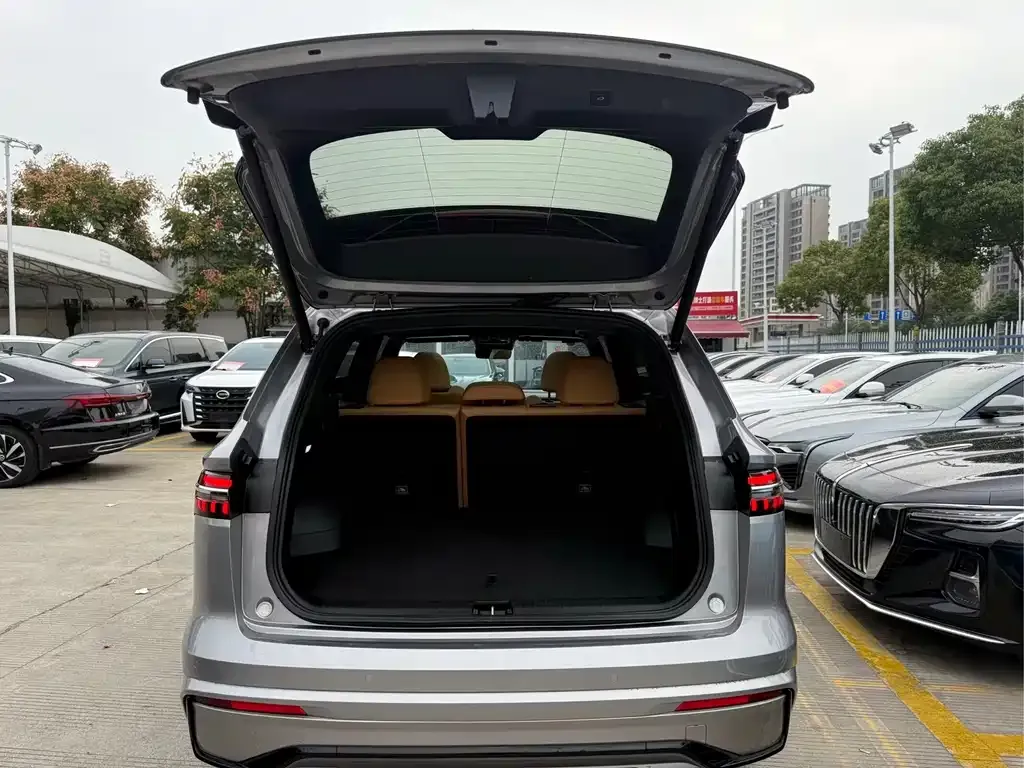 Geely Xingyue L 2023 из CN, фото 6