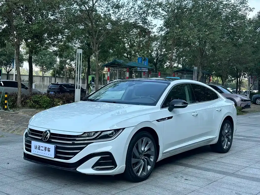 Volkswagen CC 2022 из CN, фото 1