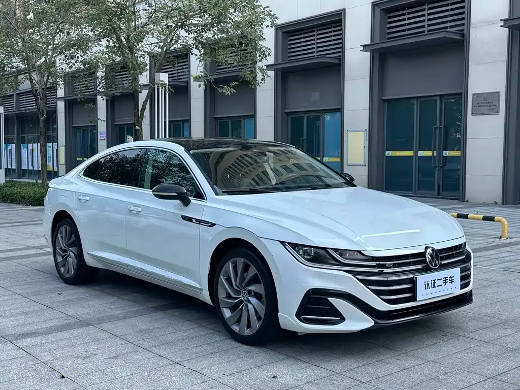 Volkswagen CC 2022 из CN, фото 3