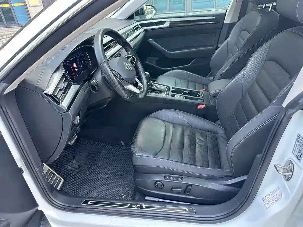 Volkswagen CC 2022 из CN, фото 4