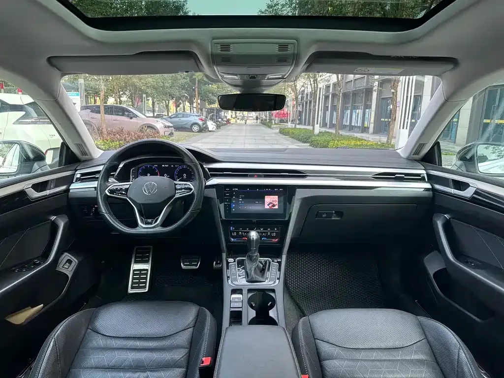 Volkswagen CC 2022 из CN, фото 7