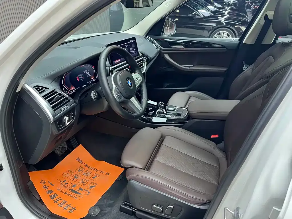 BMW X3 2024 из CN, фото 8