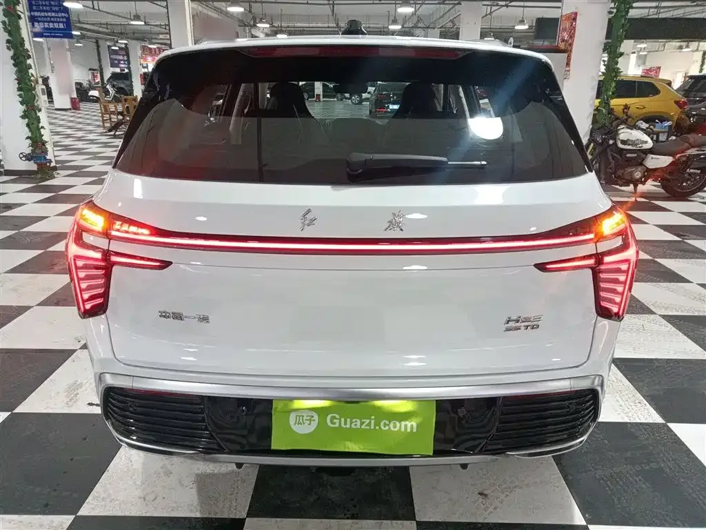 Hongqi HS3 2025 из CN, фото 4