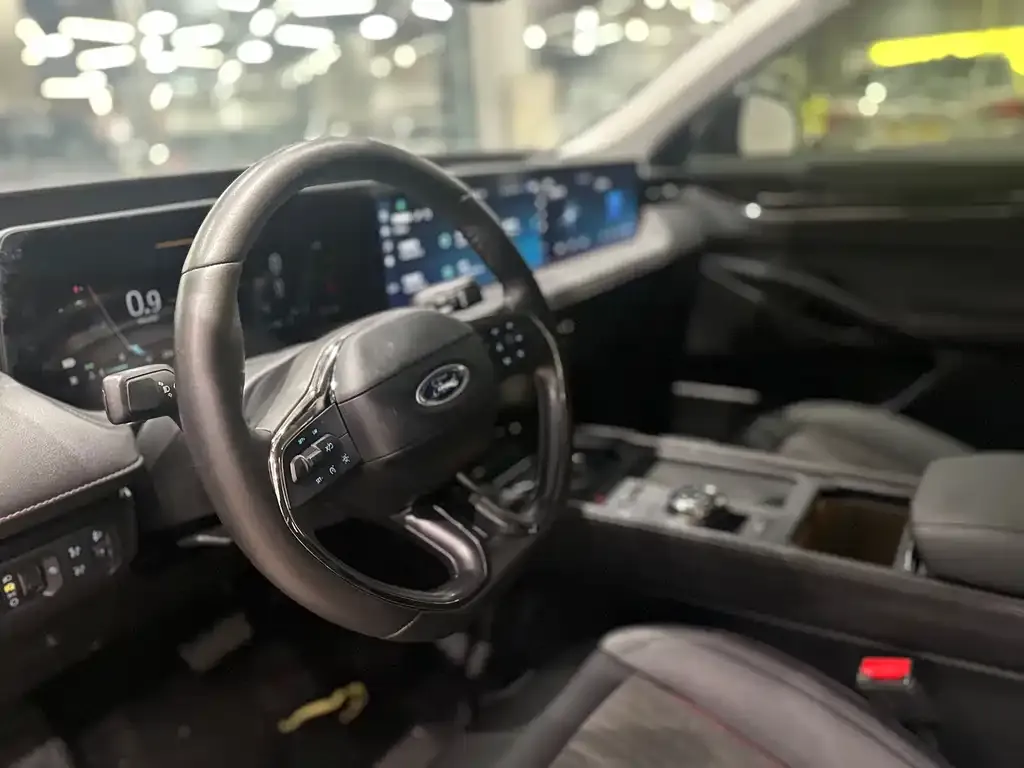 Ford Mondeo 2023 из CN, фото 6