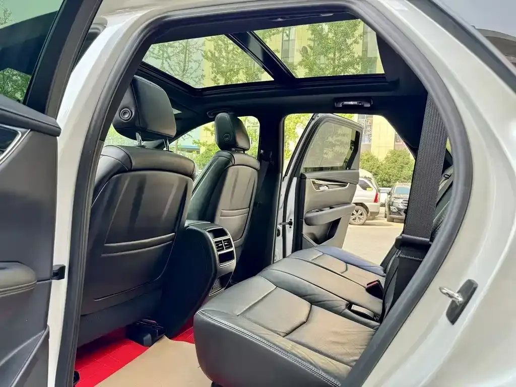 Land Rover Evoque 2022 из CN, фото 2
