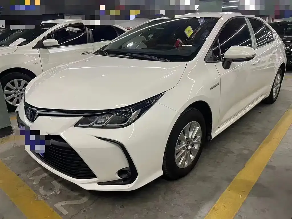Toyota Corolla 2022 из CN, фото 1