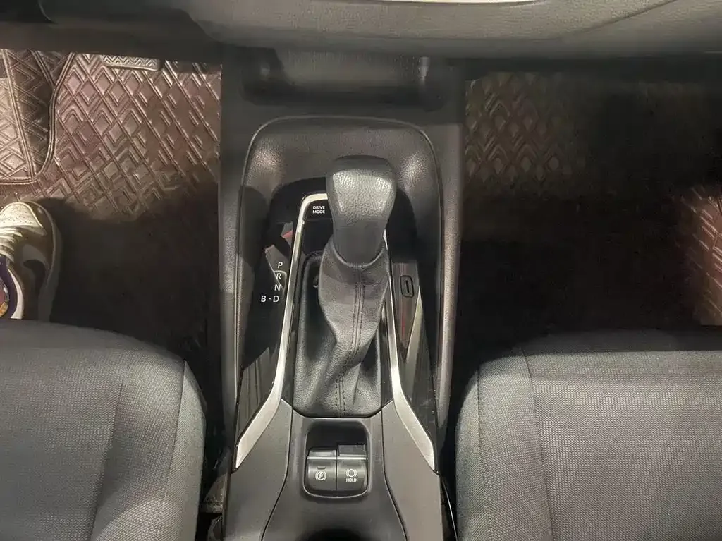 Toyota Corolla 2022 из CN, фото 9