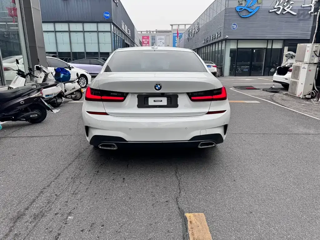 BMW 3 Series 2022 из CN, фото 7
