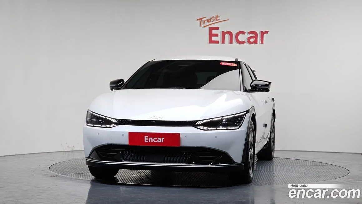 Kia EV6 2023 из KR, фото 6