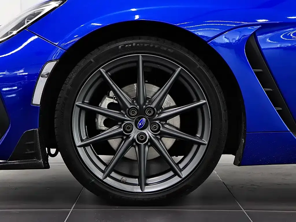Subaru BRZ 2022 из CN, фото 8