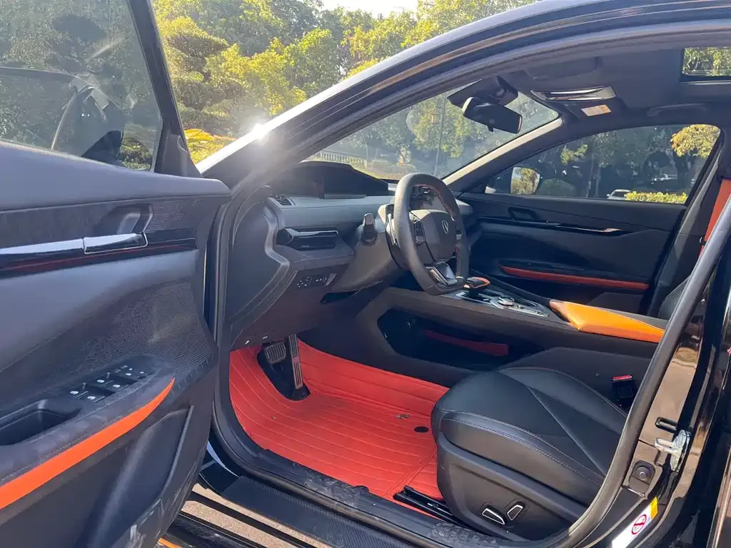Changan UNI-V 2022 из CN, фото 6