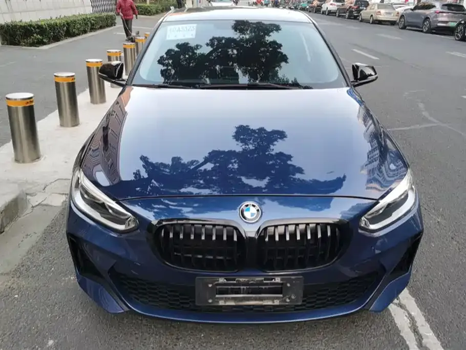 BMW 1 Series 2023 из CN, фото 2